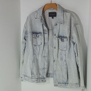 Banana Republic Distressed  Denim Jacket Light Wash Size Small